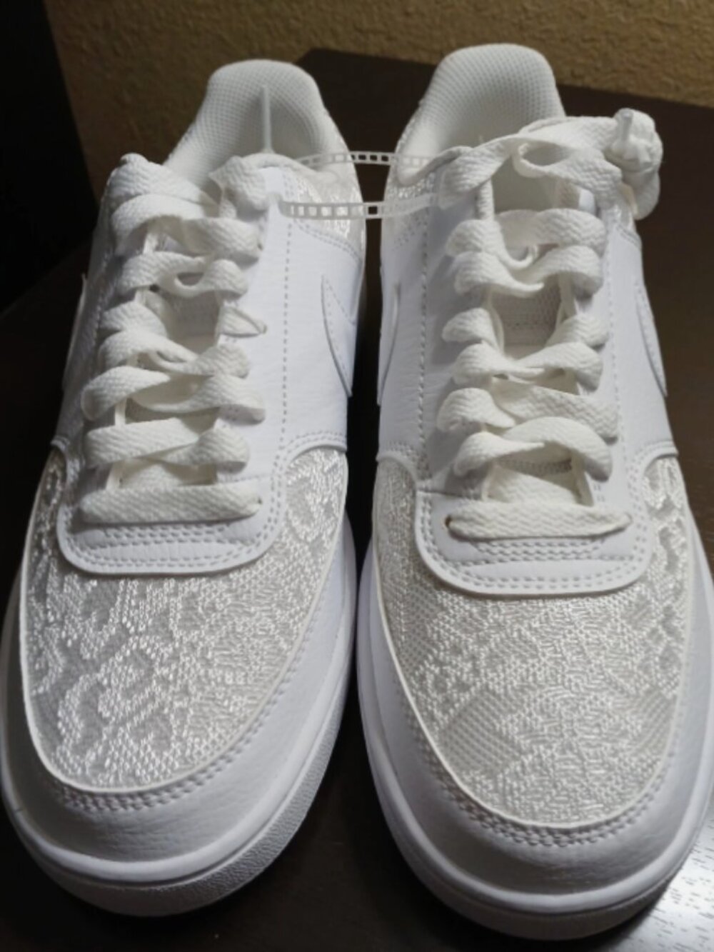 Nike White Lace Shoes Woman Size 9 New